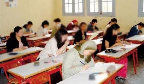 Examens certificatifs des immigrés : l’anglais remplace le français